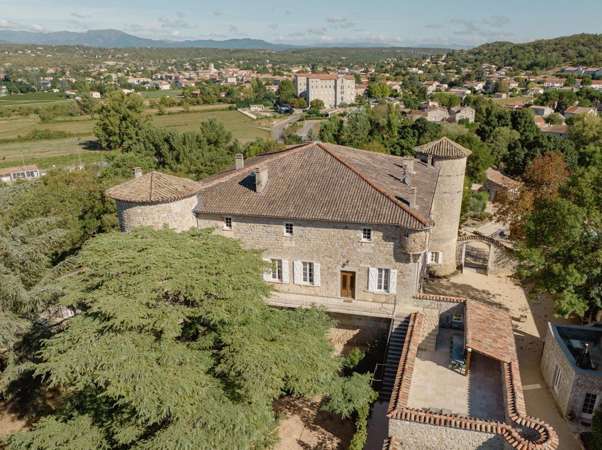 Chateau De Chaussy Ruoms Exteriör bild